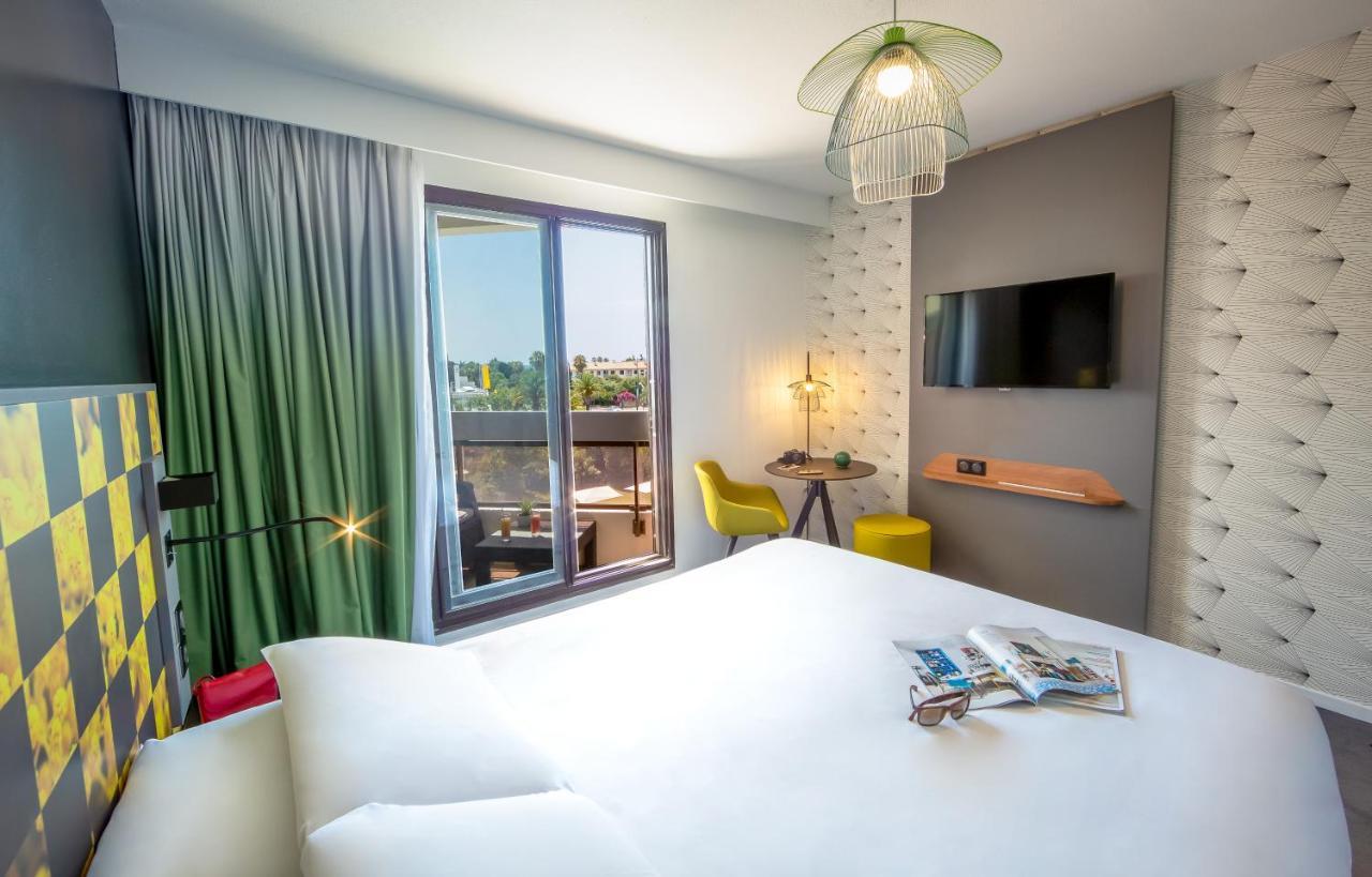 Mercure Hyeres Centre Cote D'Azur Exterior photo