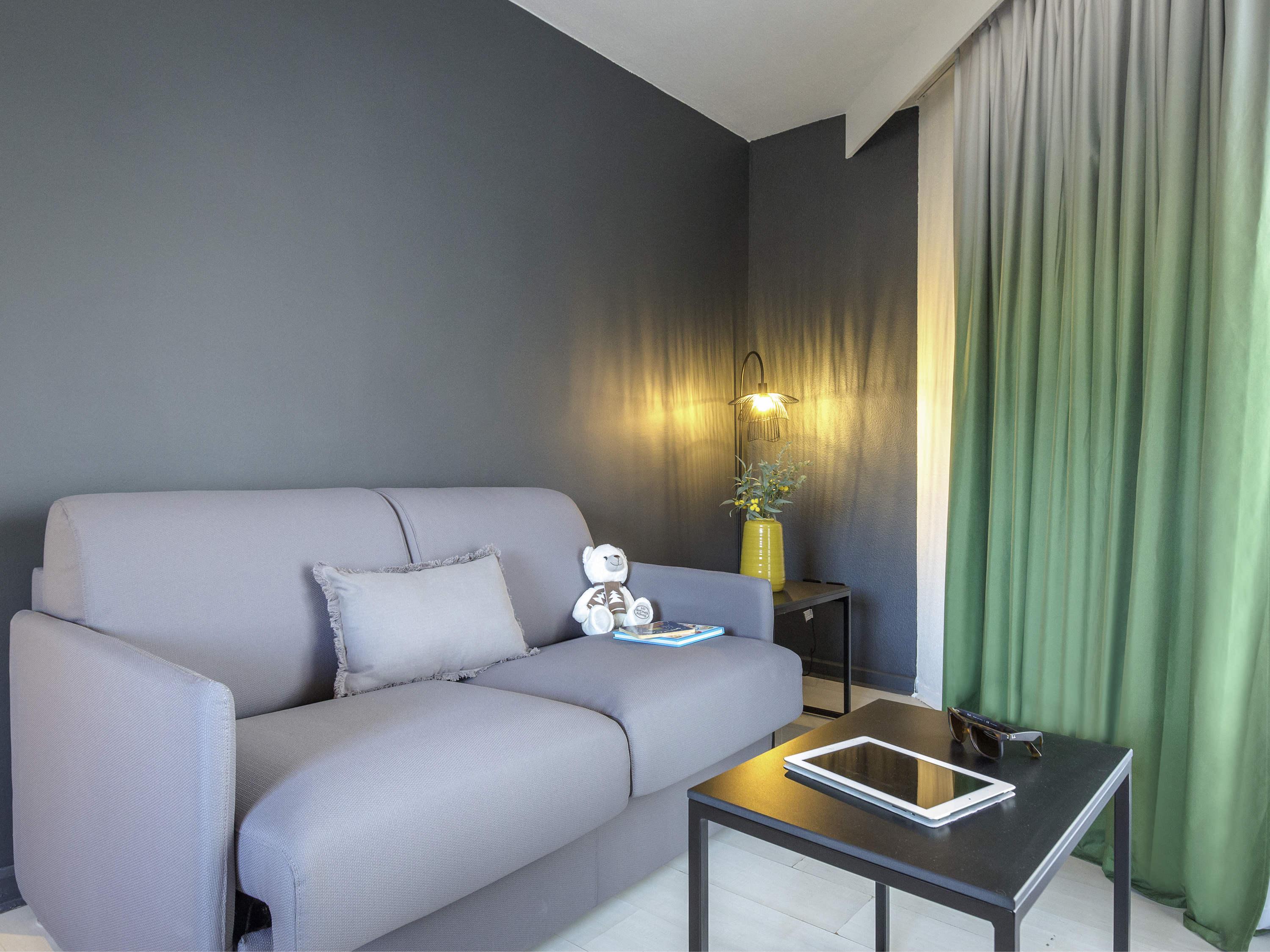 Mercure Hyeres Centre Cote D'Azur Exterior photo